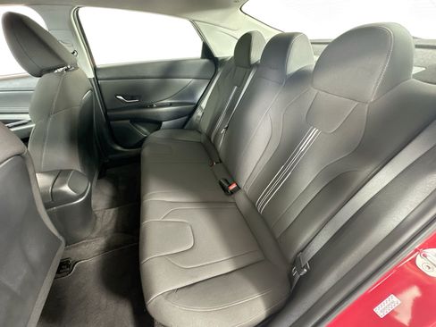 Used 2023 Hyundai Elantra SEL w/ Convenience Package FWD image 24