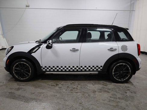Used 2016 MINI Cooper Countryman S image 2