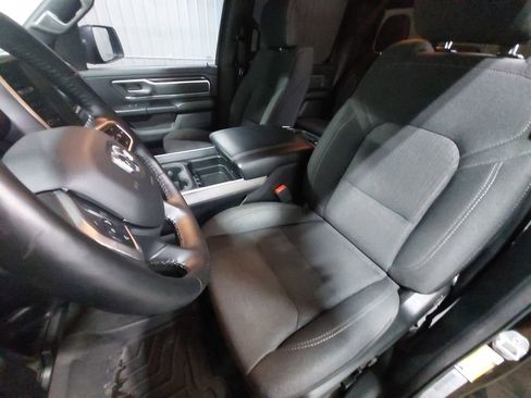 Used 2019 RAM 1500 Big Horn AWD/4WD image 14