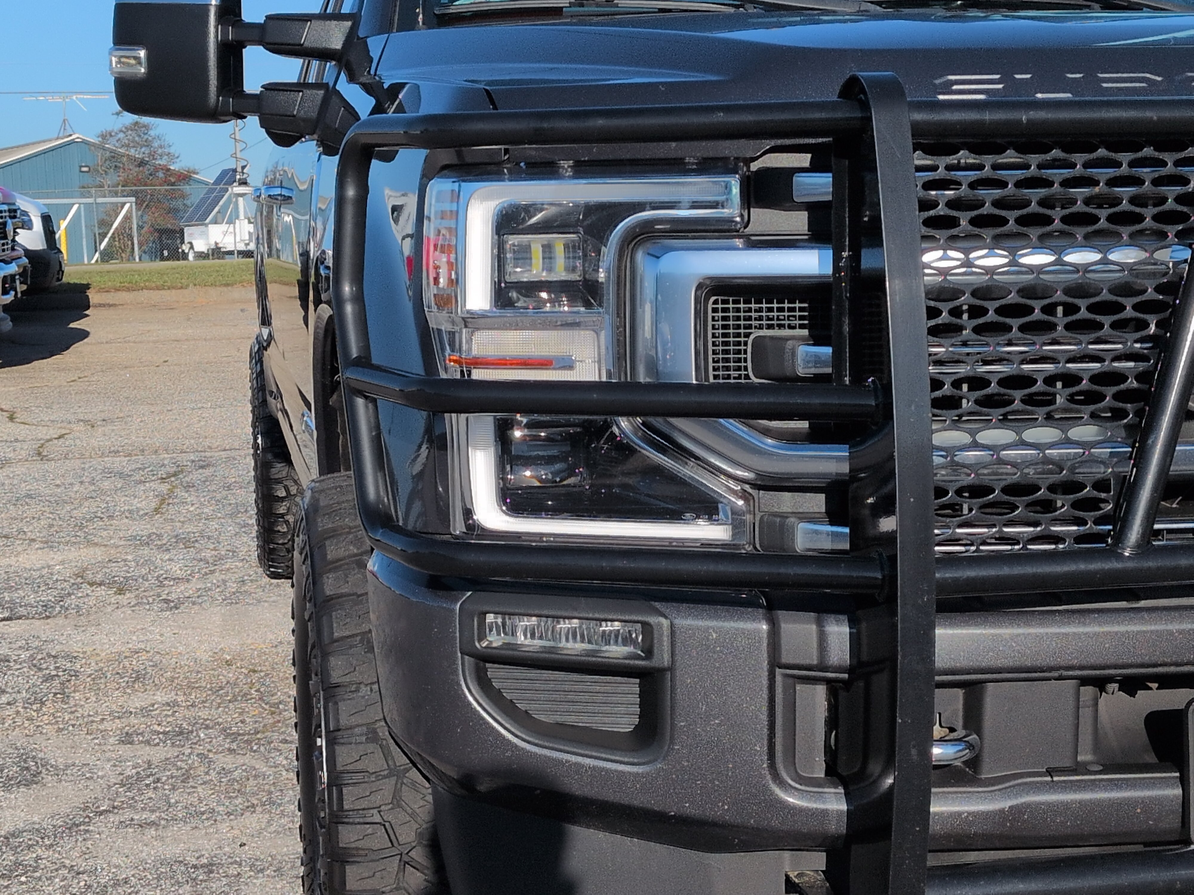 Used 2020 Ford F250 Platinum AWD/4WD image 8