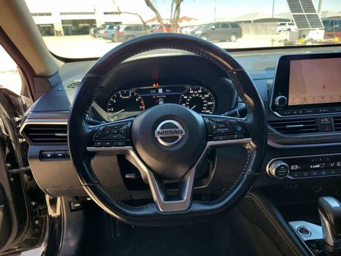 Used 2020 Nissan Altima 2.5 SL image 11
