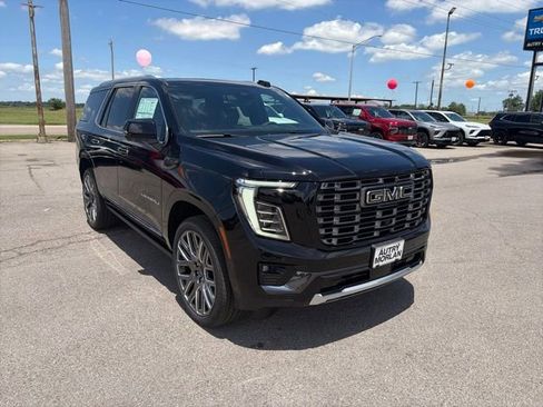 New 2026 GMC Yukon Denali Ultimate w/ LPO, Floor Liner Package AWD/4WD image 8