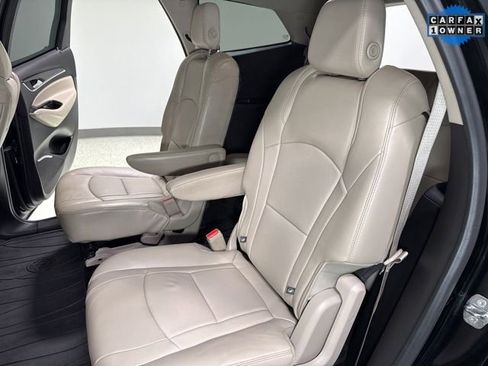 Used 2018 Buick Enclave Premium w/ Experience Buick Package image 29