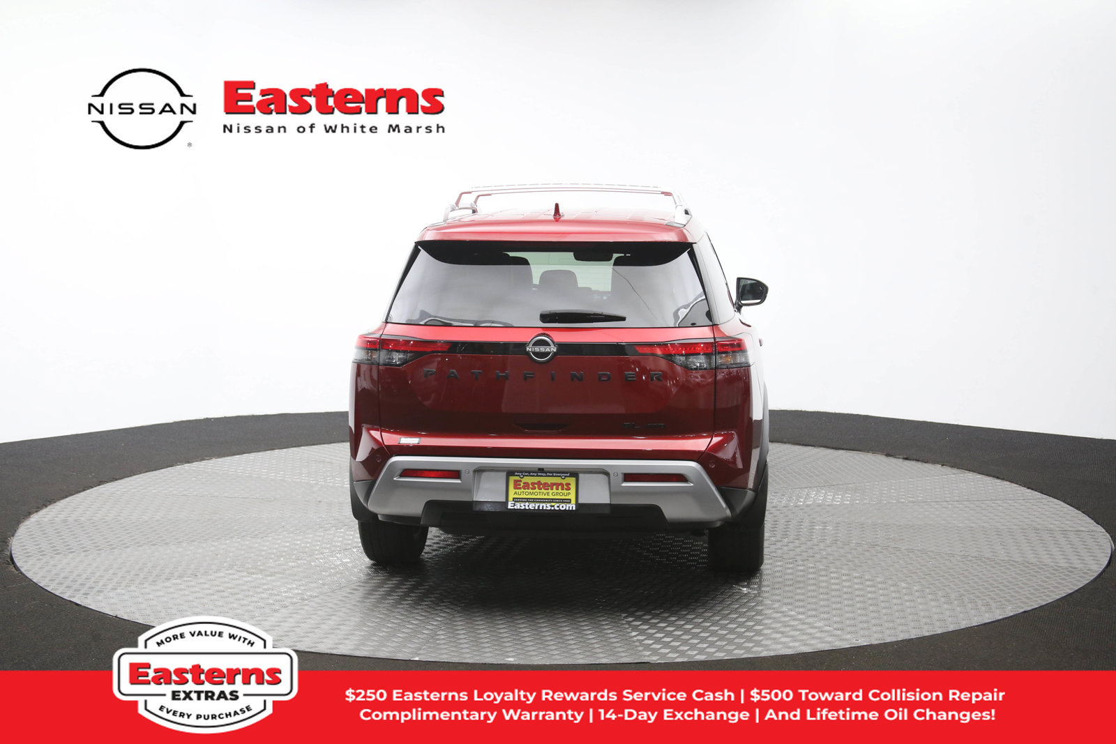 Used 2023 Nissan Pathfinder SL w/ Lighting Package (N92) AWD/4WD image 33