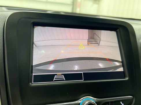 Used 2022 Chevrolet Equinox LT image 14