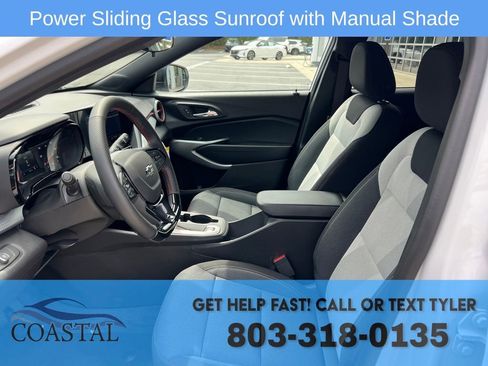 Used 2026 Chevrolet Trax RS w/ Sunroof Package FWD image 9