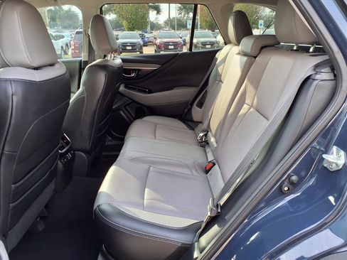 Certified 2025 Subaru Outback Limited image 18