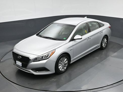 Used 2016 Hyundai Sonata SE image 54