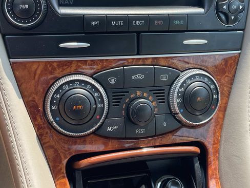 Used 2005 Mercedes-Benz SL 600 image 27