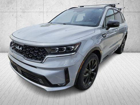 Used 2022 Kia Sorento SX image 3