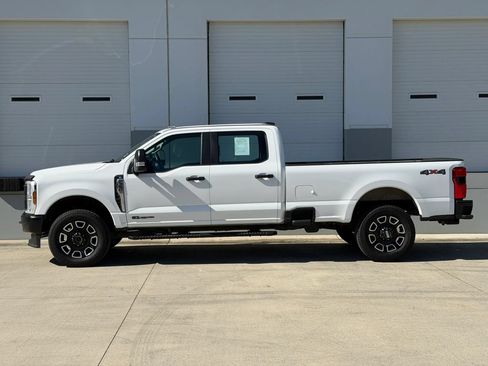 Used 2024 Ford F350 XL w/ 360-Degree Camera Package AWD/4WD image 3