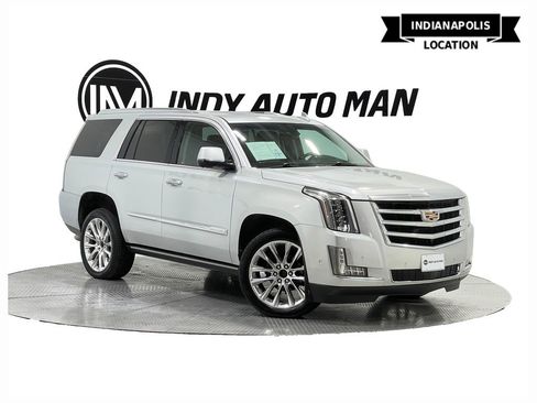 Used 2018 Cadillac Escalade Premium Luxury image 1