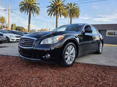Used 2011 INFINITI M37 w/ Premium Pkg