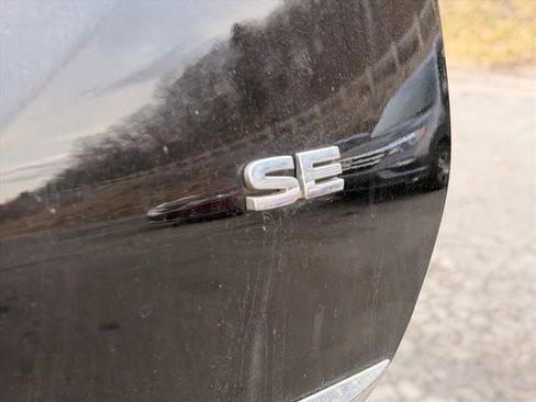 Used 2023 Mitsubishi Outlander SE image 26