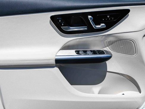 Certified 2026 Mercedes-Benz GLC 300 4MATIC image 21