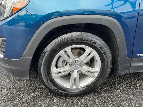 Used 2020 GMC Terrain SLE image 9