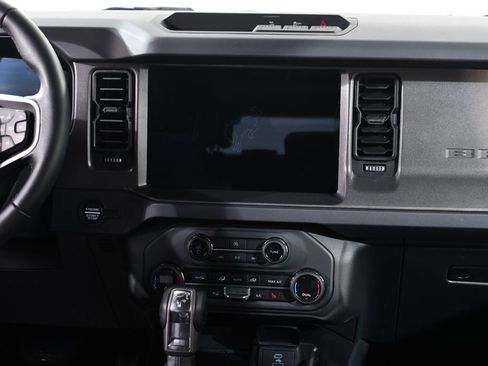 Used 2025 Ford Bronco Big Bend image 9