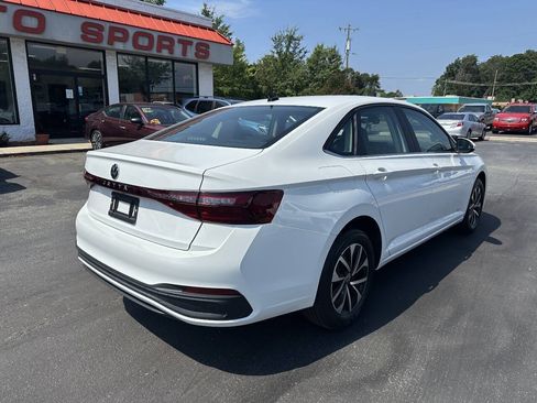 Used 2025 Volkswagen Jetta S FWD image 5