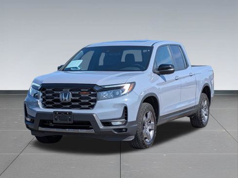 Certified 2024 Honda Ridgeline TrailSport image 9