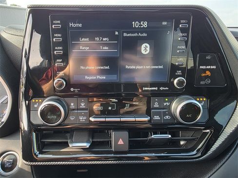 Used 2021 Toyota Highlander XSE image 20