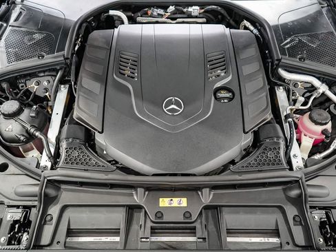 New 2026 Mercedes-Benz Maybach S 580 4MATIC image 12