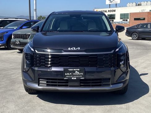 New 2026 Kia Sportage EX w/ EX Panorama Roof Package FWD image 9