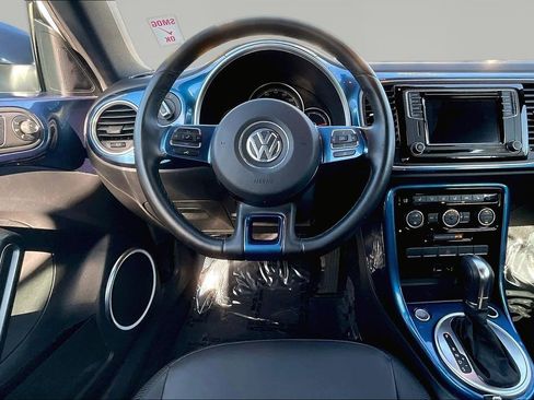 Used 2019 Volkswagen Beetle 2.0T SE image 8
