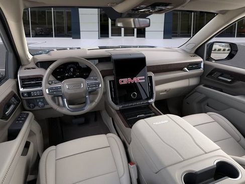 New 2026 GMC Yukon Denali w/ Sun & Power Step Package RWD image 15