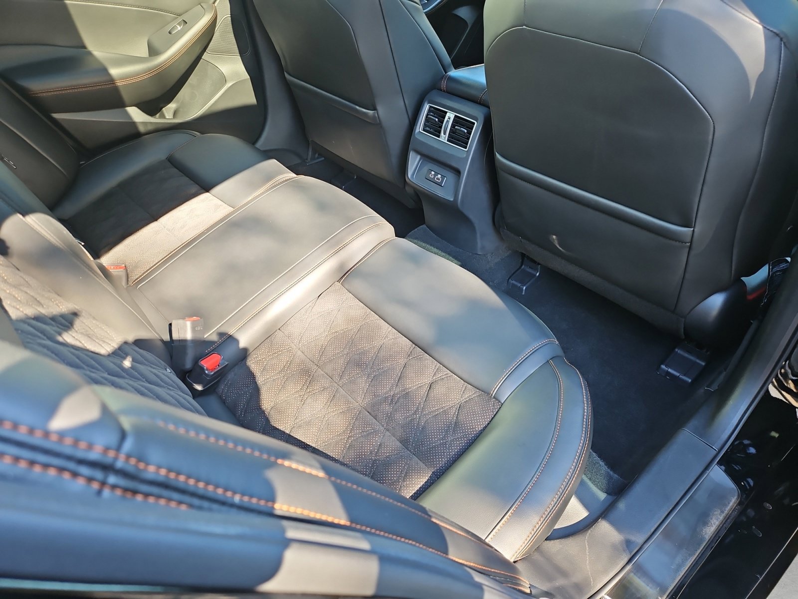 Used 2021 Nissan Maxima SR w/ Sport Mat Group FWD image 30
