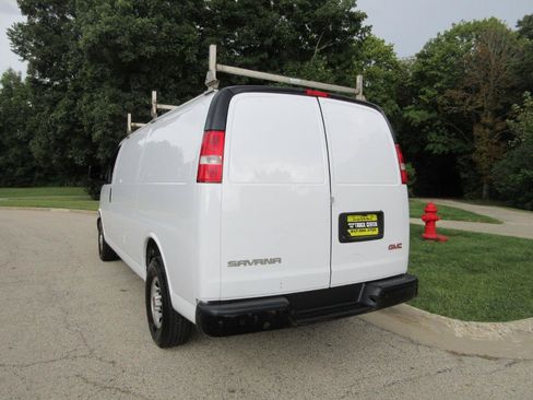 Used 2018 GMC Savana 2500 Extended w/ Driver Convenience Package RWD image 24