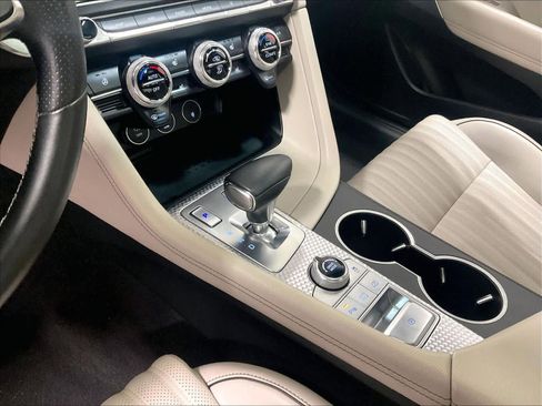 Used 2023 Genesis G70 2.0T w/ Sport Prestige Package image 20