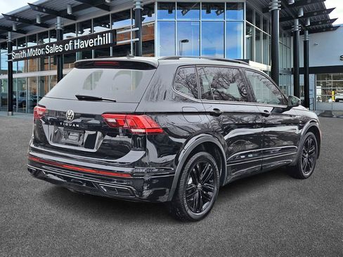 Used 2022 Volkswagen Tiguan SE R-Line image 5
