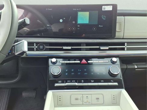 New 2026 Hyundai Santa Fe Calligraphy FWD image 14