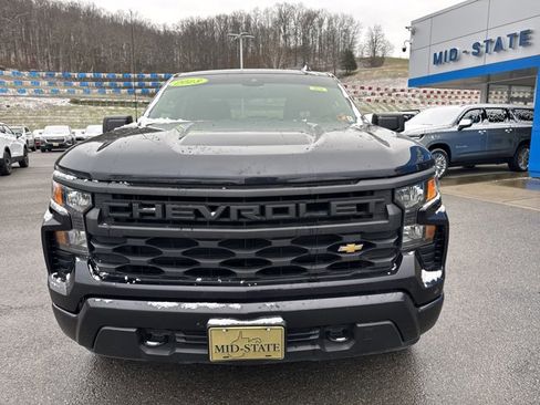 Used 2023 Chevrolet Silverado 1500 Custom image 11