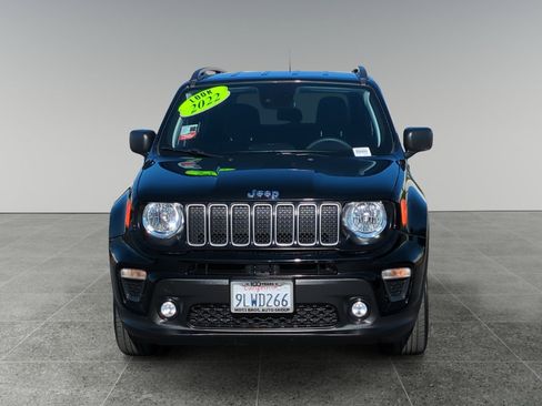 Used 2022 Jeep Renegade Latitude image 8