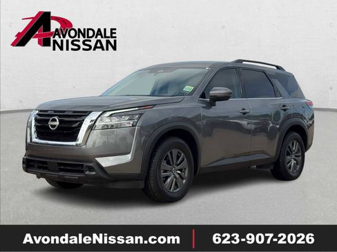 Certified 2022 Nissan Pathfinder SV image 1