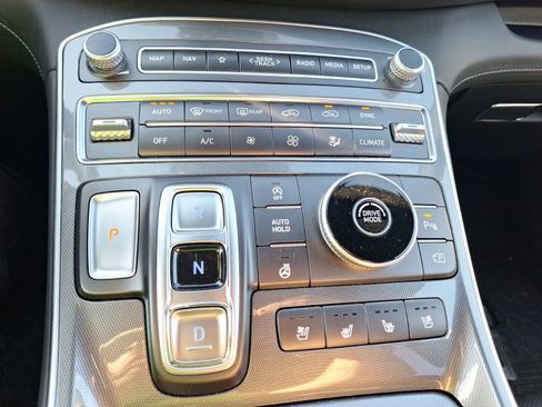 Used 2023 Hyundai Santa Fe Calligraphy image 28