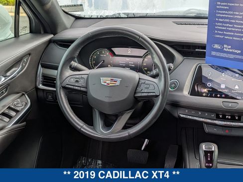 Used 2019 Cadillac XT4 Premium Luxury FWD image 18