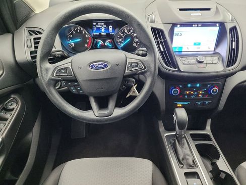 Used 2018 Ford Escape SE w/ SE Sync 3 Package AWD/4WD image 22