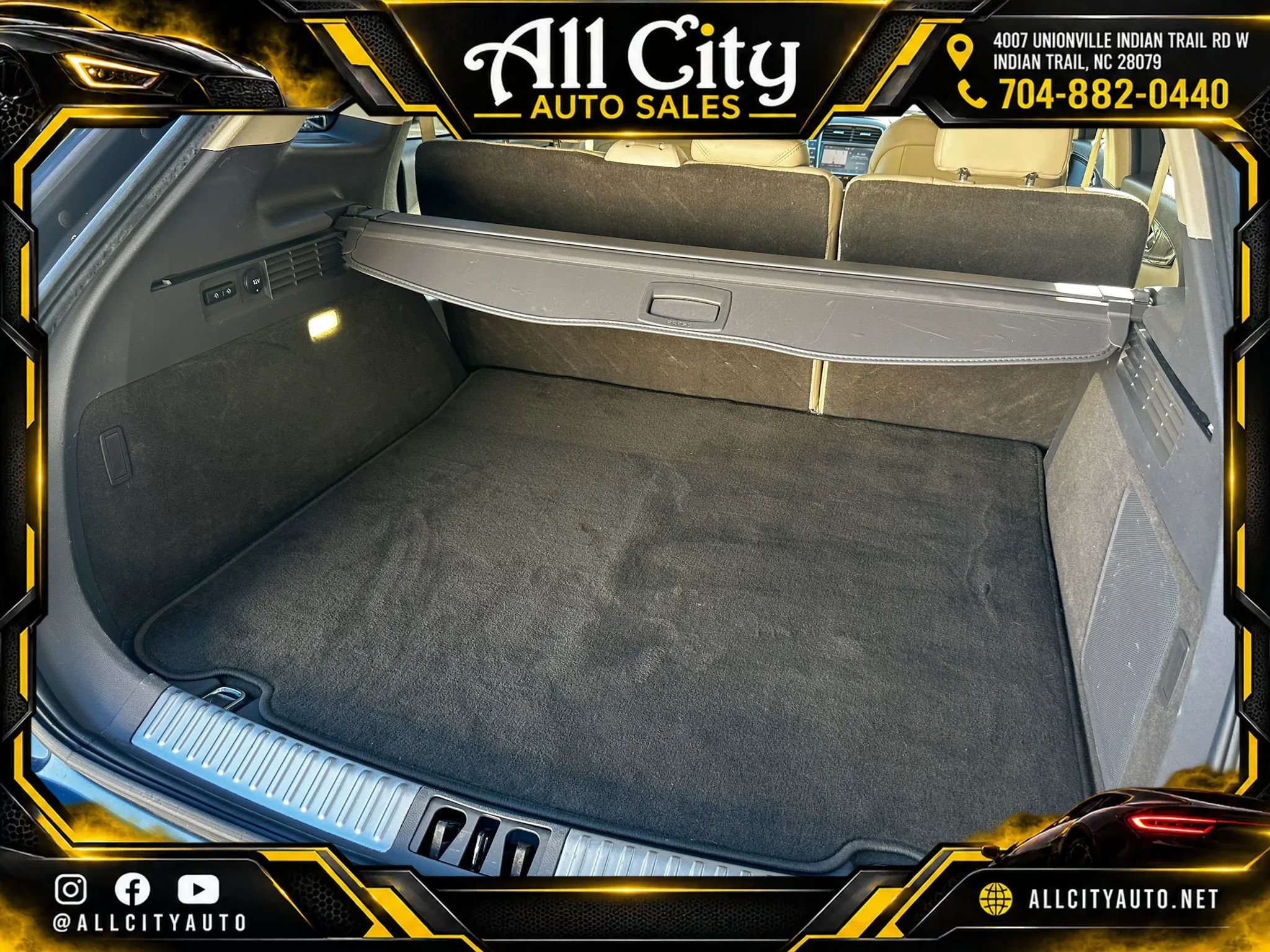 Used 2019 Lincoln Nautilus Select AWD/4WD image 34