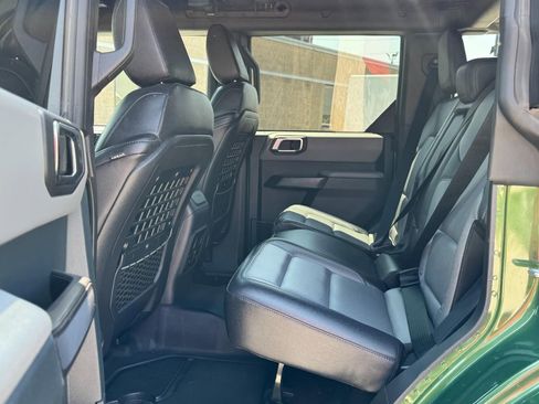 Used 2024 Ford Bronco Everglades AWD/4WD image 10