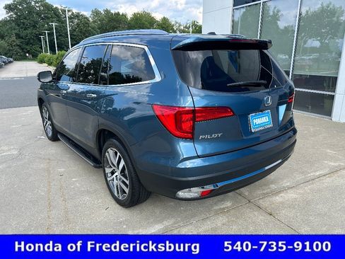 Used 2017 Honda Pilot Touring image 4
