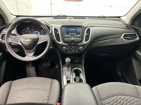 Used 2019 Chevrolet Equinox LT image 4