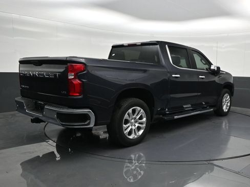 Used 2022 Chevrolet Silverado 1500 LTZ RWD image 5