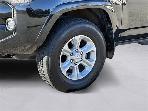 Used 2024 Toyota 4Runner SR5 image 7