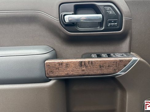 Used 2022 GMC Sierra 1500 Denali w/ Denali Reserve Package image 12