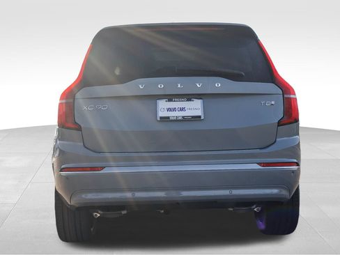 New 2026 Volvo XC90 T8 Plus w/ Protection Package AWD/4WD image 6