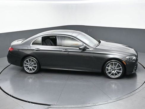 Used 2022 Mercedes-Benz E 450 4MATIC Sedan w/ Driver Assistance Package image 45