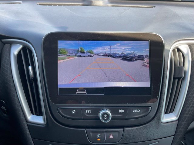 Used 2025 Chevrolet Malibu LT FWD image 17