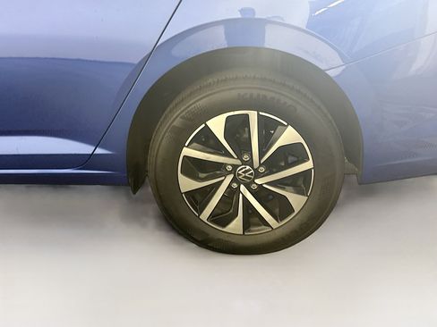 Used 2024 Volkswagen Jetta S image 11